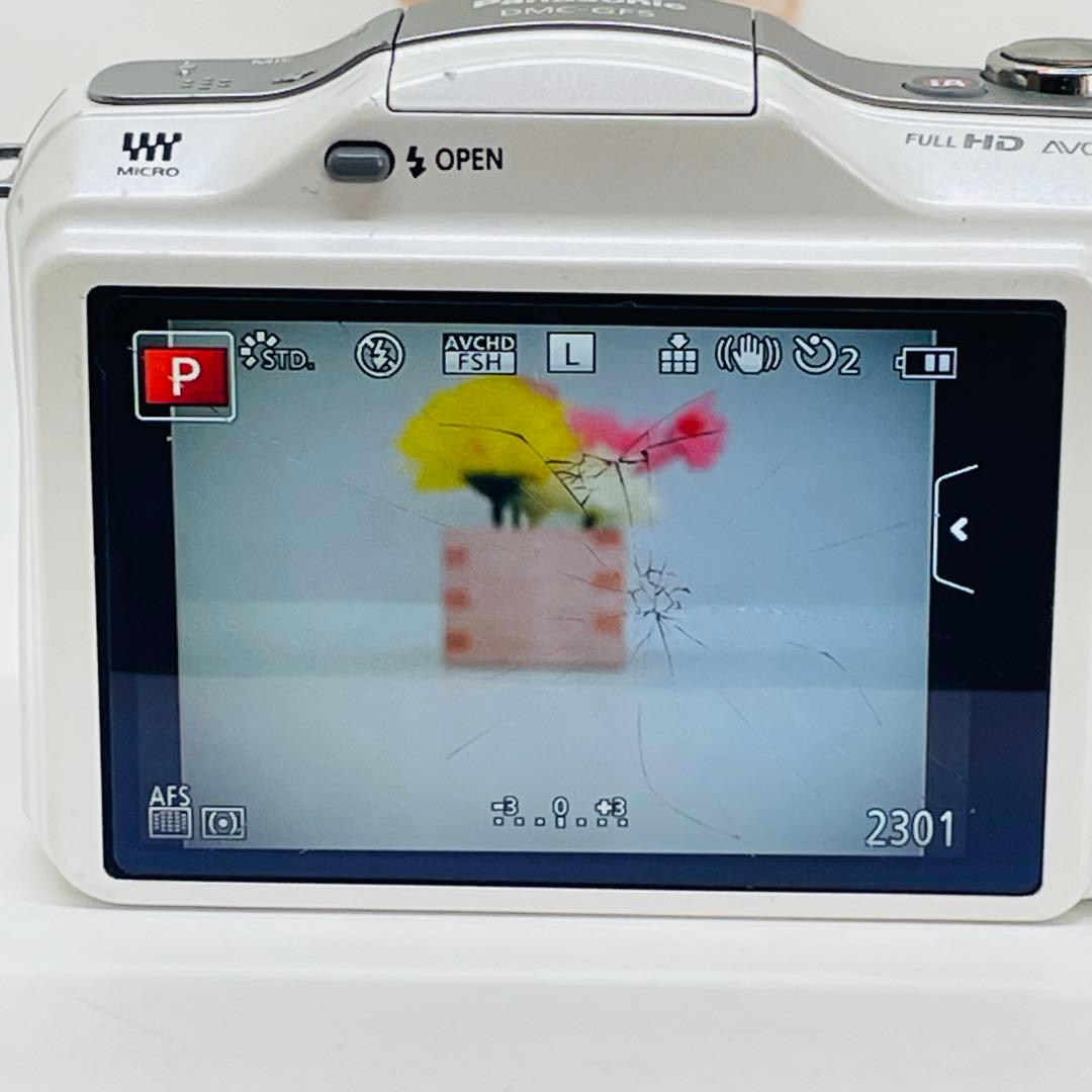 Panasonic ミラーレス一眼　DMC-GF5 14-42mmレンズ