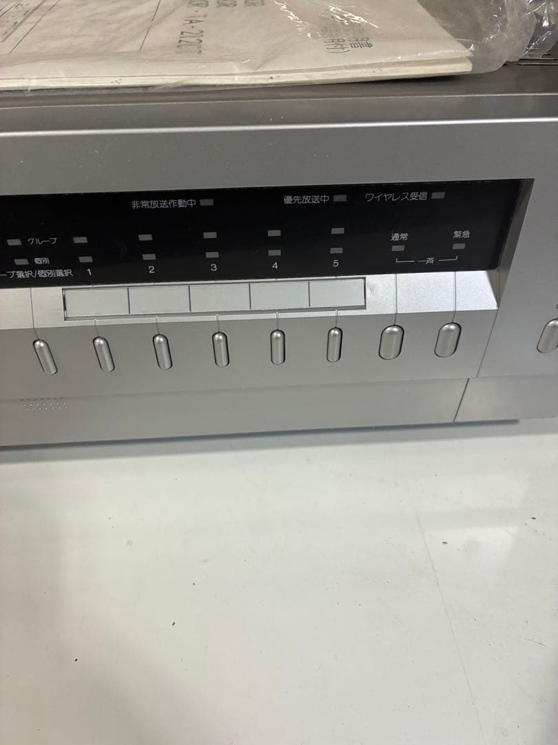 TOA製の卓上型アンプ TA-2120
