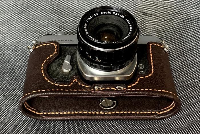 Pentax Spotmatic用カメラケース 001