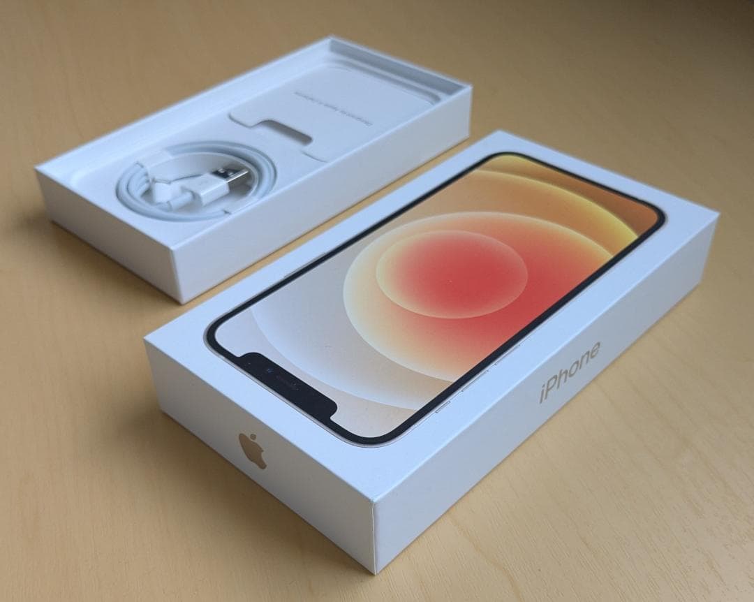 【美品】iPhone12 ホワイト 64GB　バッテリー95%　付属品完備