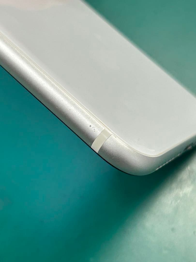 iPhoneSE2 64GB 美品　SIMフリー