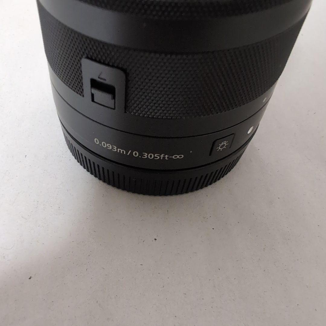 ​Canon EF-M28mm F3.5 マクロ IS STM