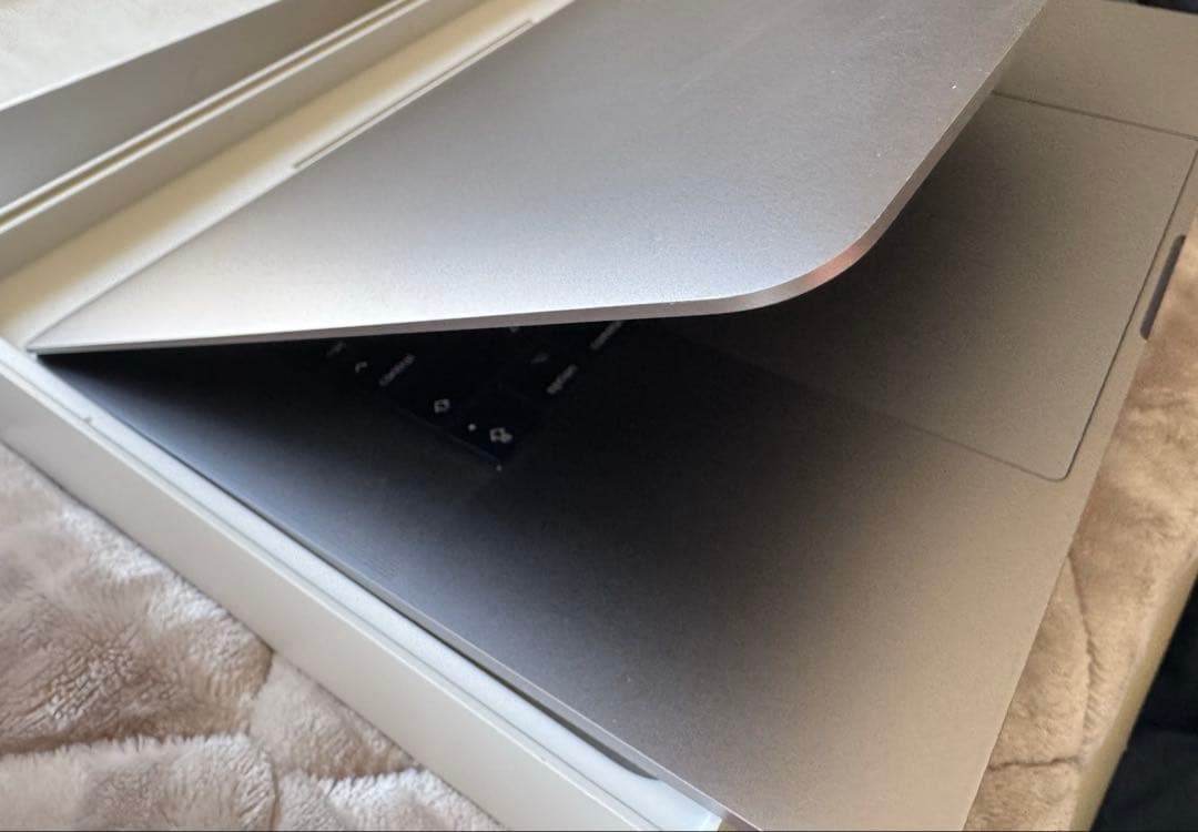 MacBook Pro 2TB Core i7 2TB 16GB 15インチ