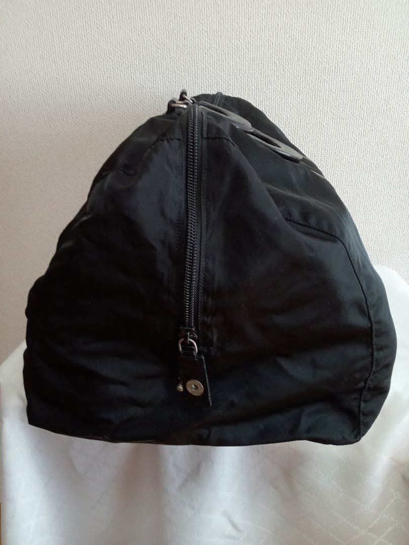 PRADA ナイロンボストンバッグ　黒