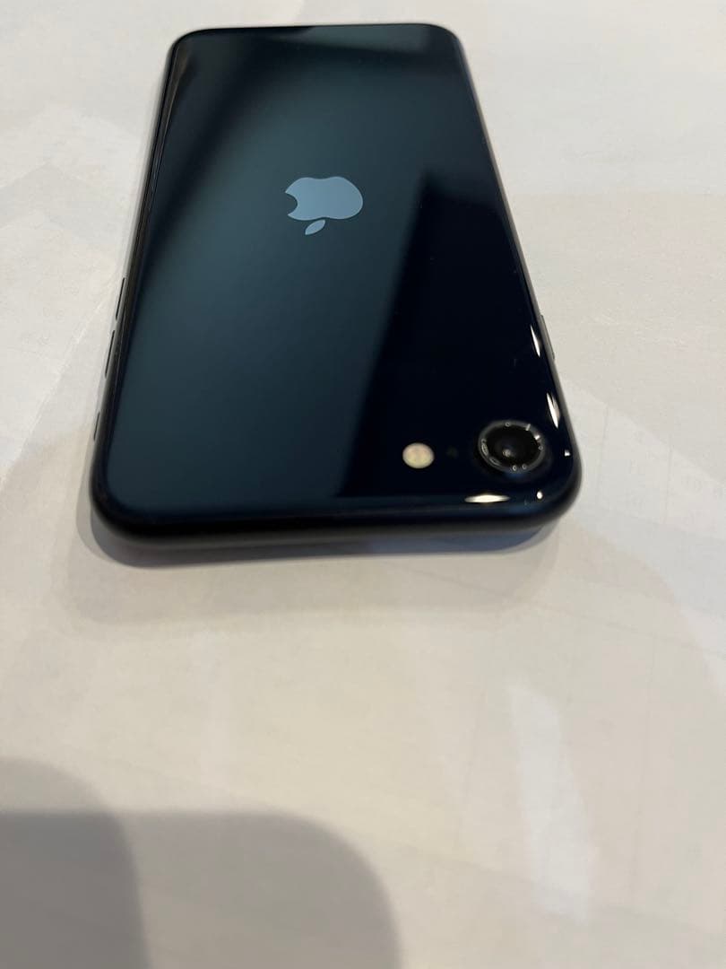 iPhoneSE第3世代64GB SIMフリー　美品