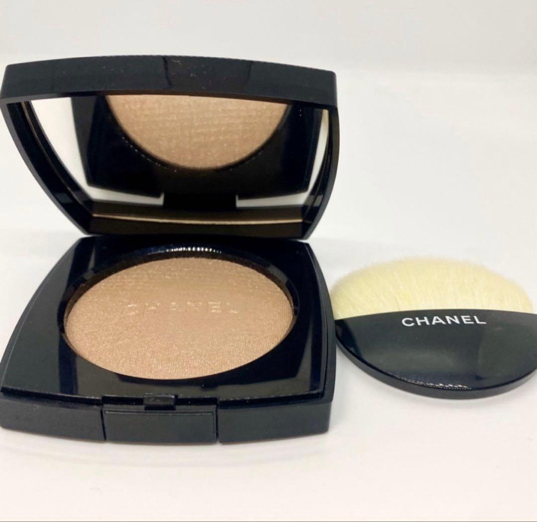 新品　CHANEL プードゥル ルミエール　フェイスパウダー　10