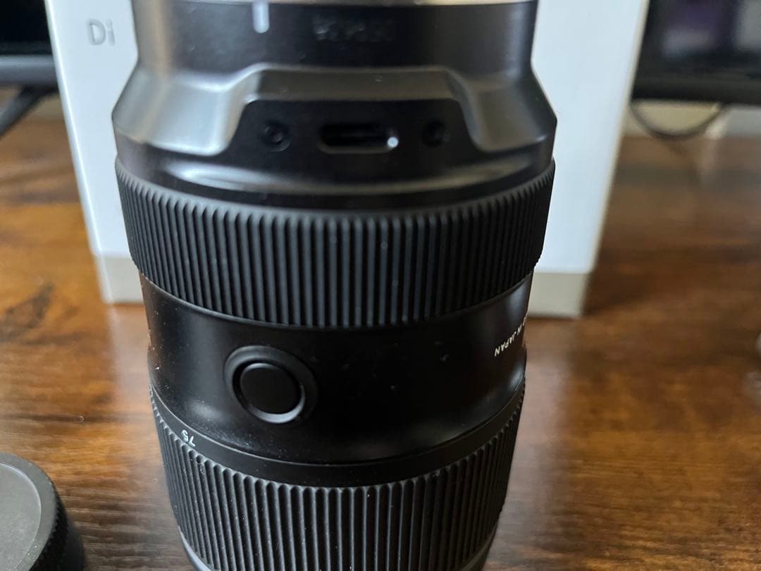 「美品」tamron タムロンDIⅢ VXD G2 28-75mm sony E