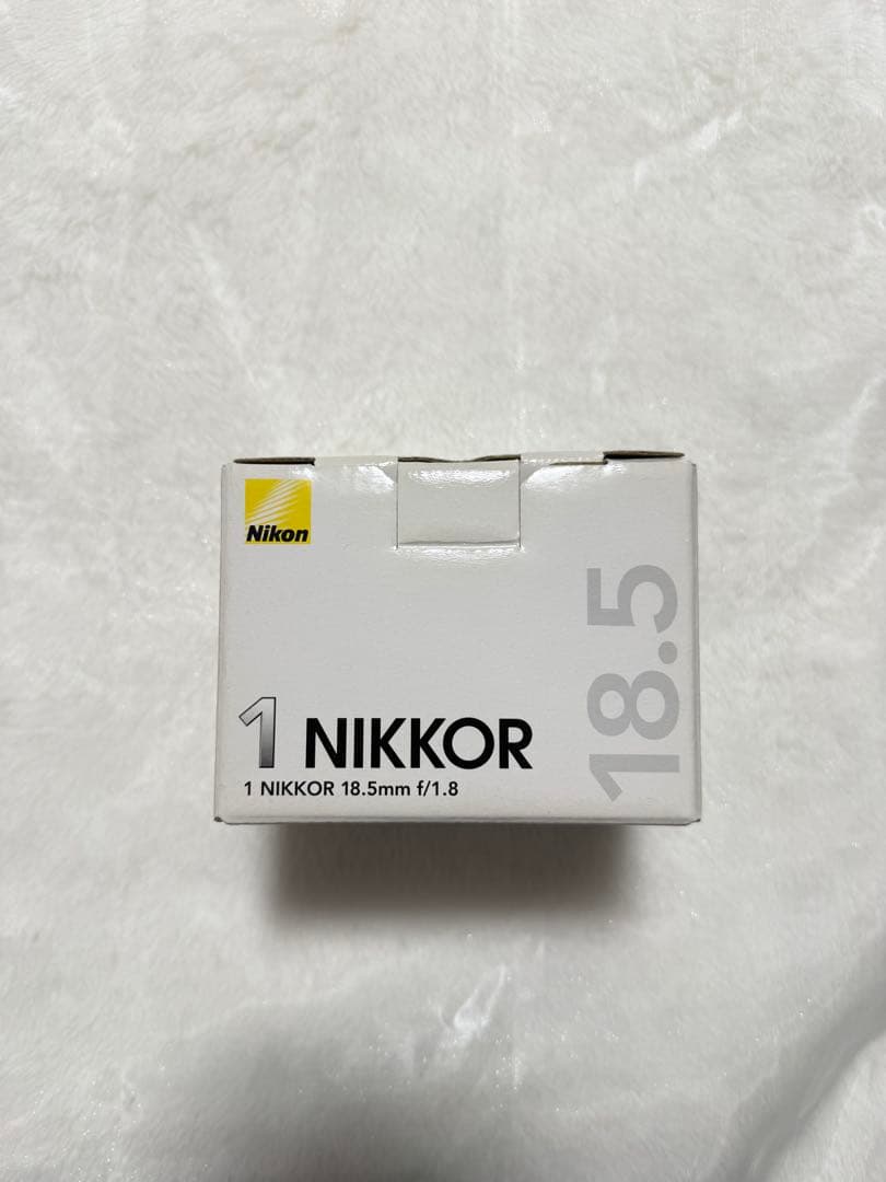 Nikon 1 J5ダブルズームキット ブラック 本体バッテリー充電器付き