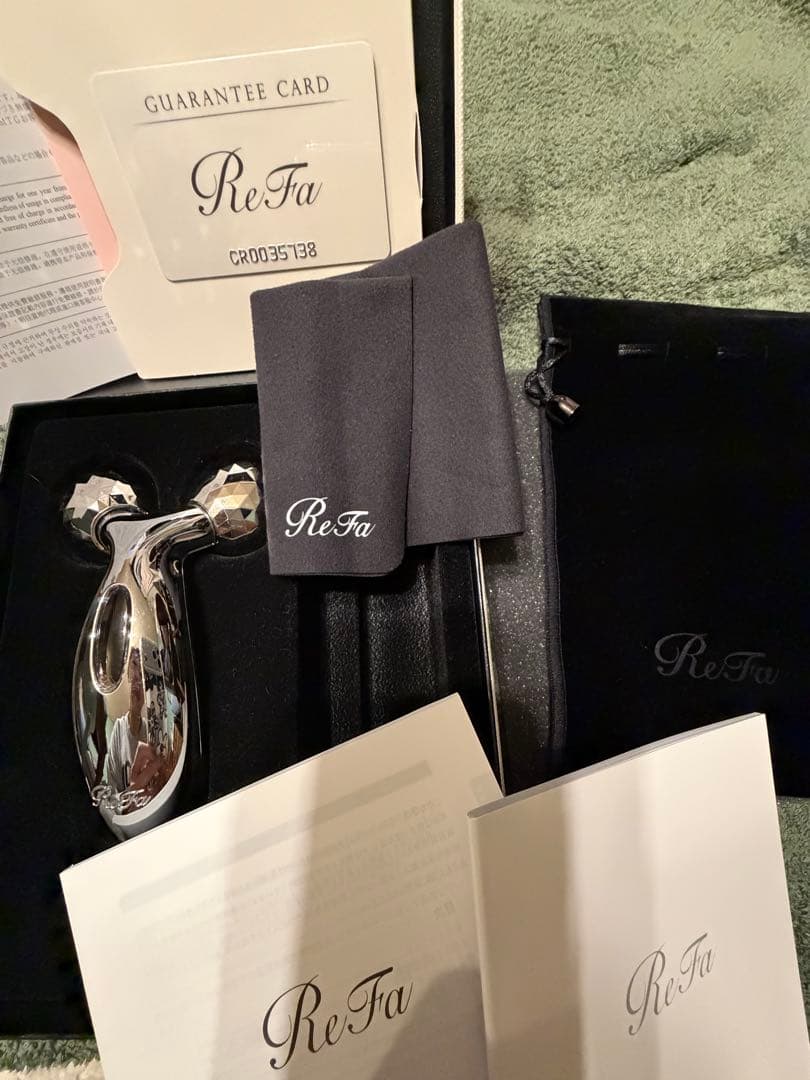 正規品　ReFa CARAT 美顔ローラー　ギャランティカード有