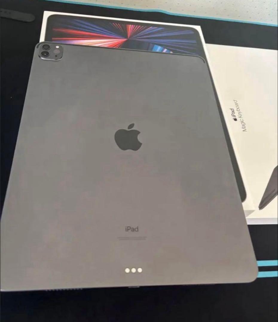 iPad Pro 12.9インチ　第五世代　Wi-Fi 256GB
