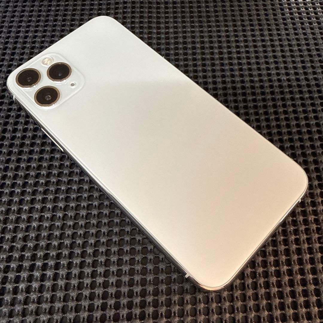iPhone 11 Pro 64GB シルバー SIMフリー MWC32J/A