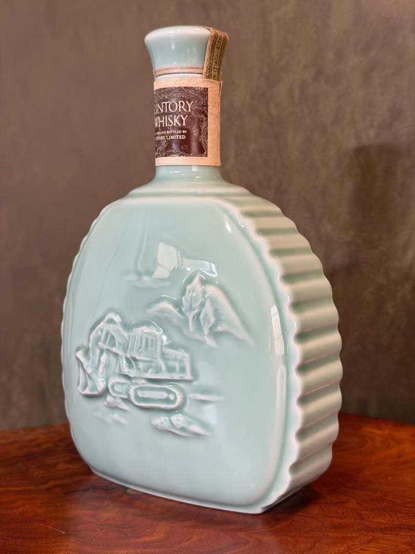 SUNTORY 陶器製ウイスキー特製瓶