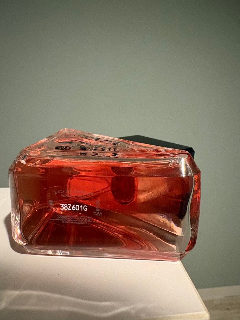 プラダ　パラドックスオーデパルファム　50ml