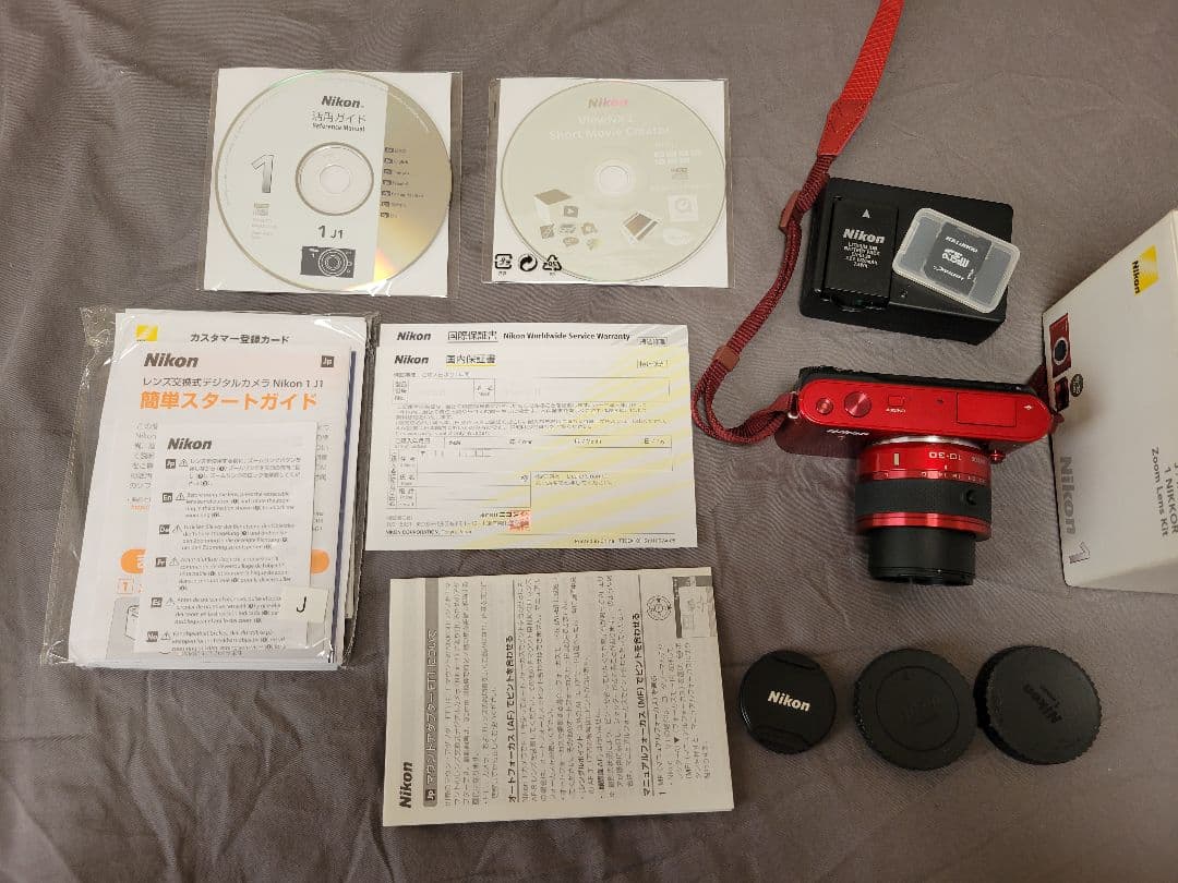 Nikon 1 J1 レッド ミラーレスカメラ