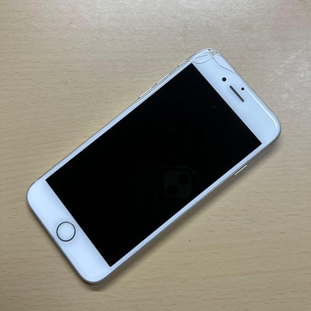 iPhone8 64GB SIMフリー　バッテリー最大容量72% 割れあり