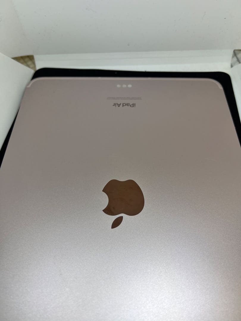 iPad Air 第5世代　64GBセルラー　ピンク