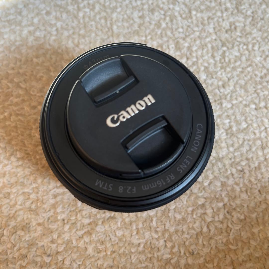 Canon RF 16mm f/2.8 STM レンズ