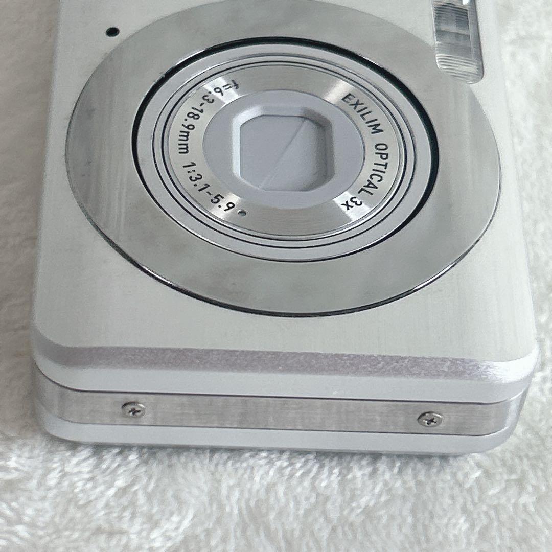 ✨美品✨ CASIO EXILIM EX-Z80 シルバー コンデジ　カメラ