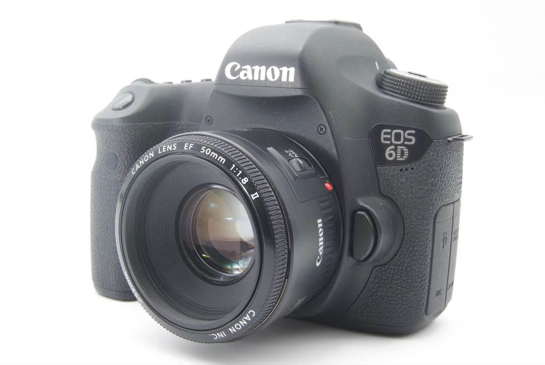 Canon EOS 6D 単焦点レンズキット フルサイズ　美品　デジタル一眼レフ