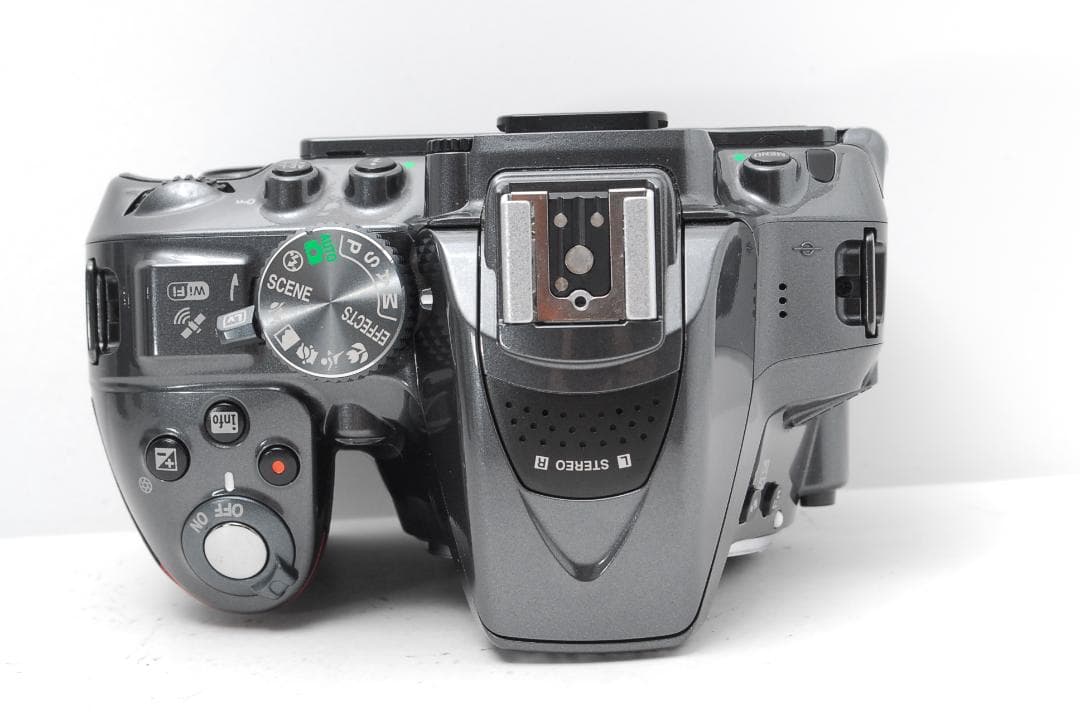 【希少カラー　上品なグレー】Nikon D5300　WiFiモデル　スマホ転送