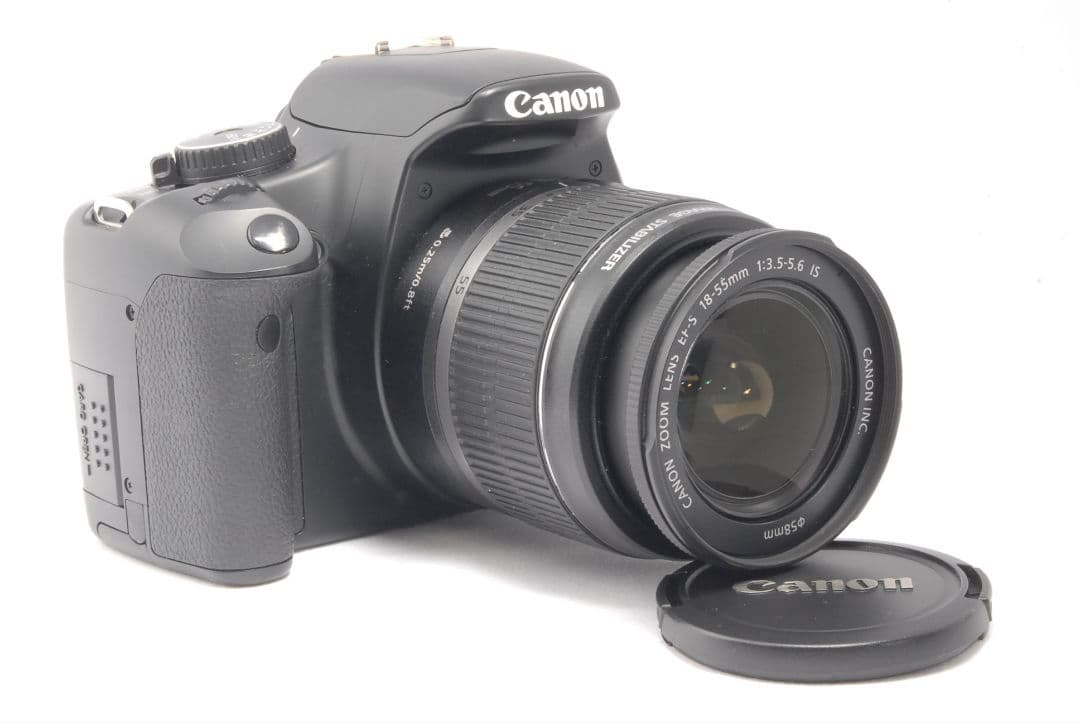 思い出を綺麗に残せる☘️Canon Kiss X2 デジタル一眼レフカメラ　美品