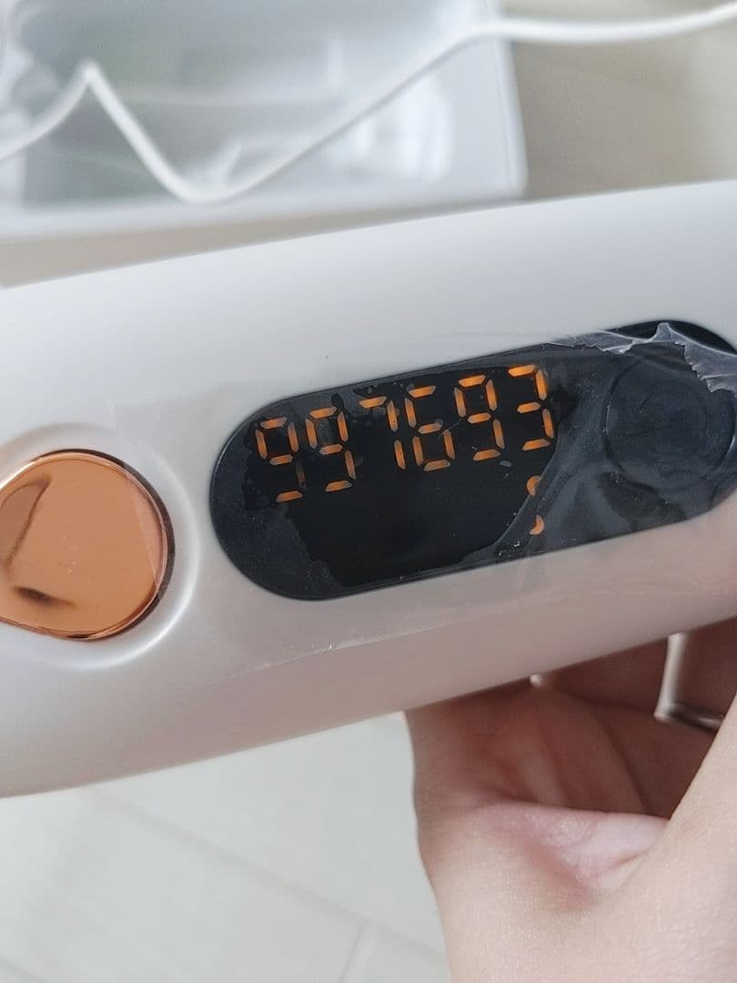 美品　脱毛機　IPLライト　光脱毛