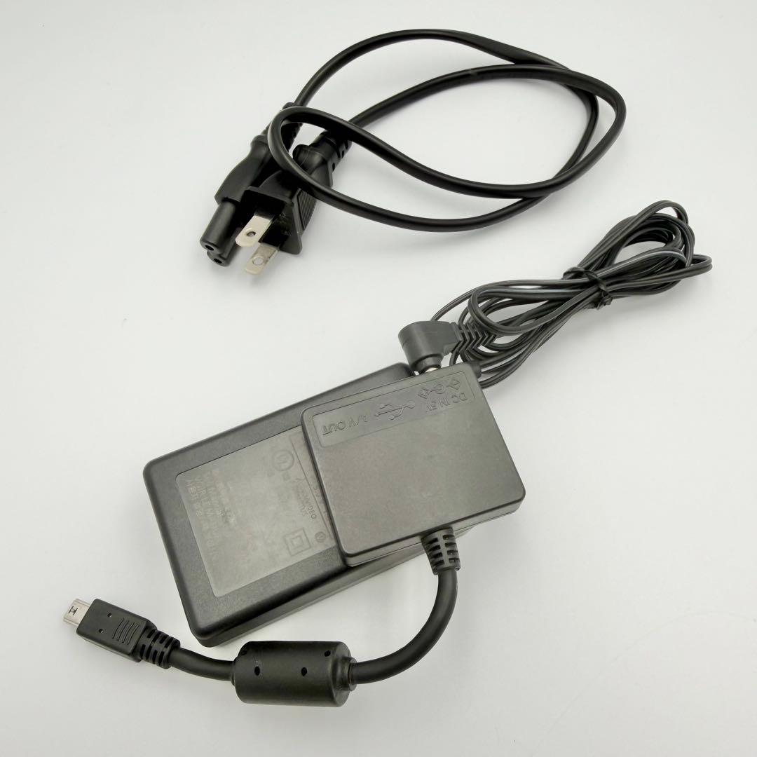 【名機：美品】FUJIFILM FinePix F10 デジカメ シルバー
