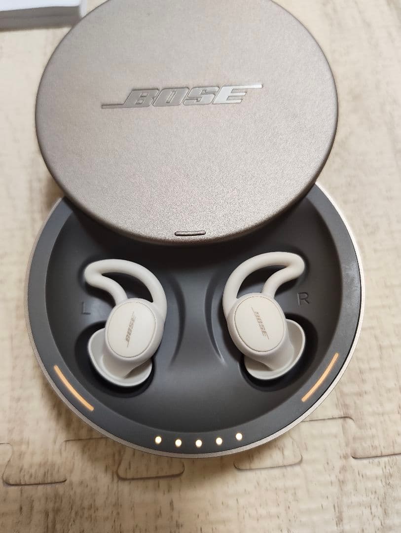Bose「Sleepbuds II」睡眠用イヤープラグ/耳栓