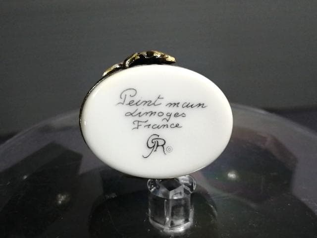 リモージュ ボックス 陶器製 猫の小物入れ フランス製 Limoges box