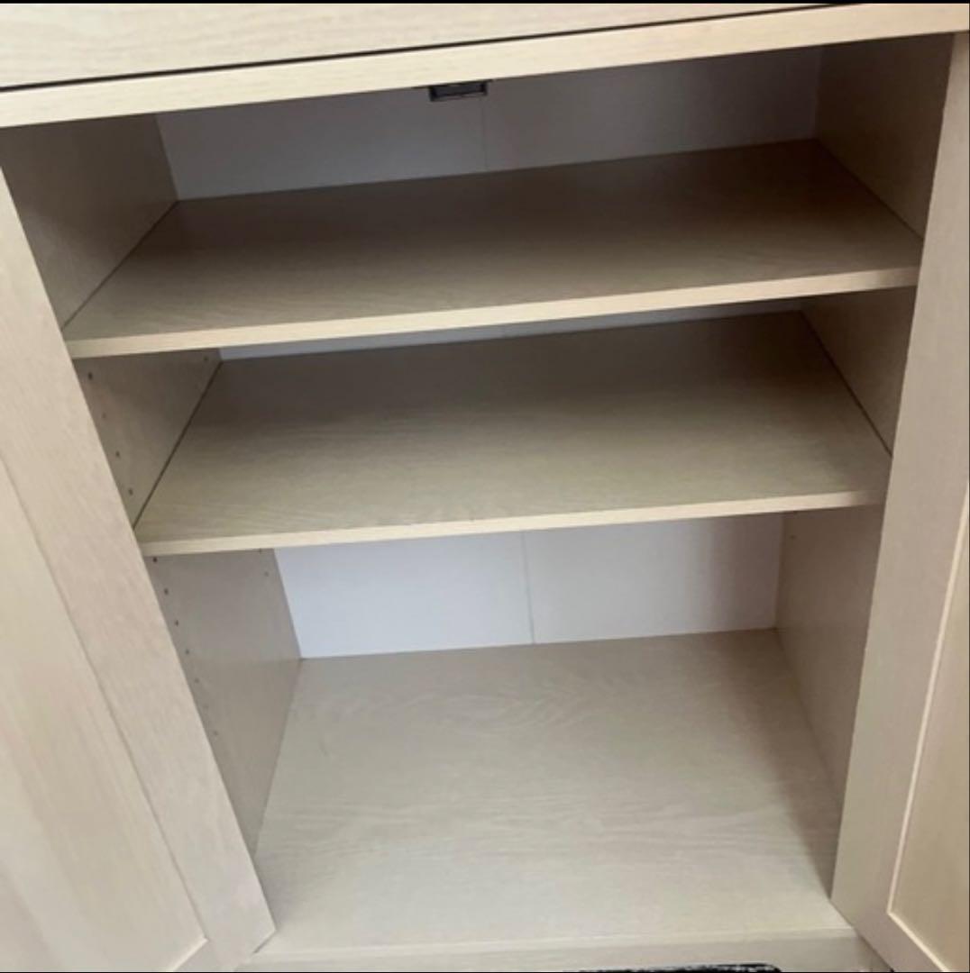 棚　3月まで出品予定。