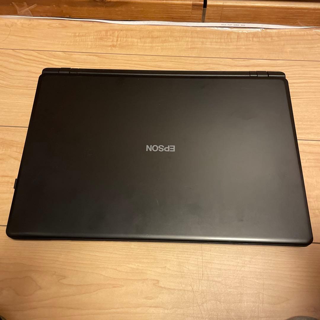 Windowsノート本体 EPSON Endeavor NJ4100E 07 i3 10