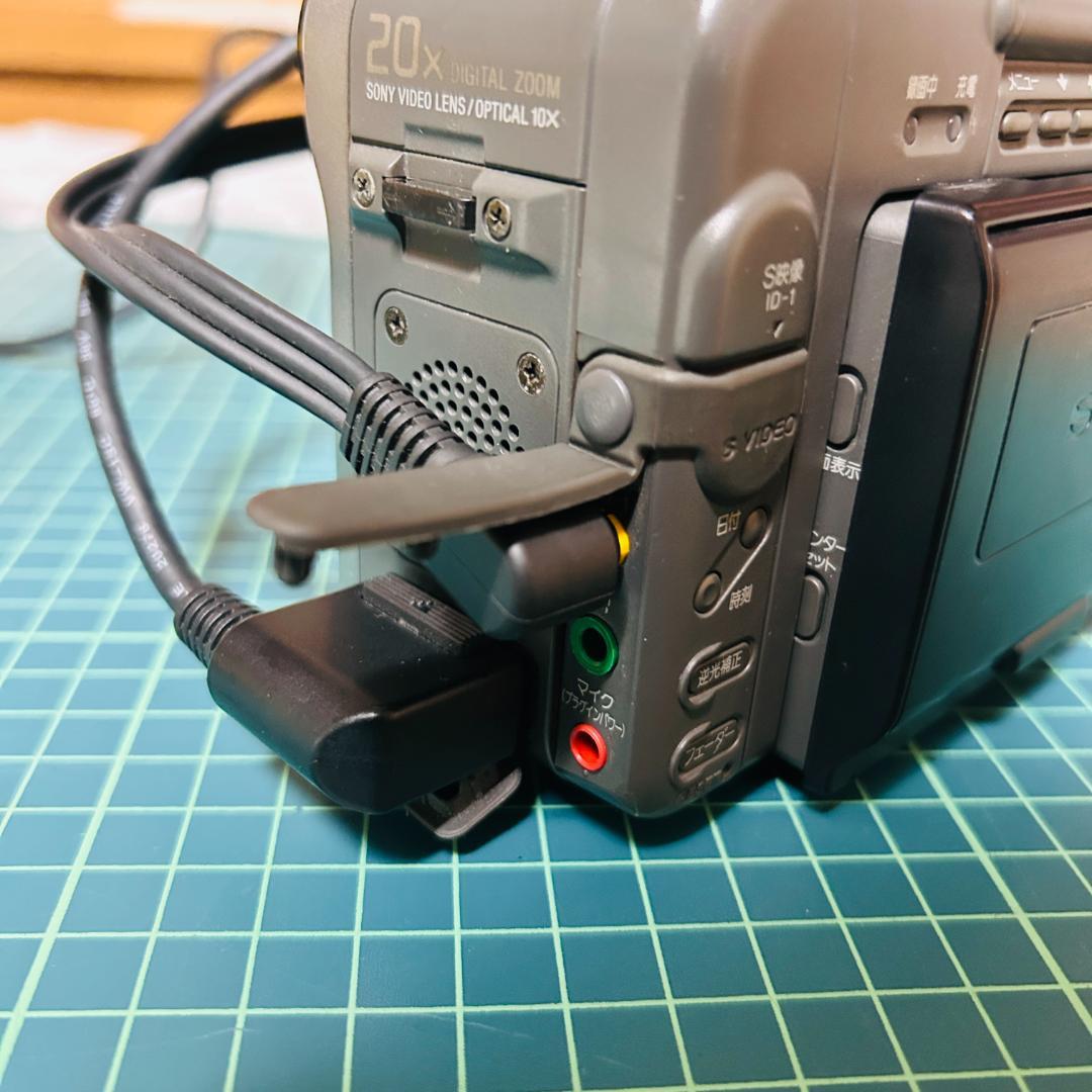 【現状品】SONY ソニー Hi8/8mmビデオカメラ CCD-SC55