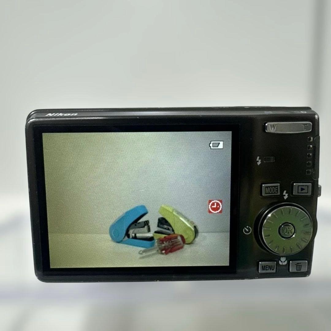 Nikon COOLPIX S600純正バッテリー3個付き