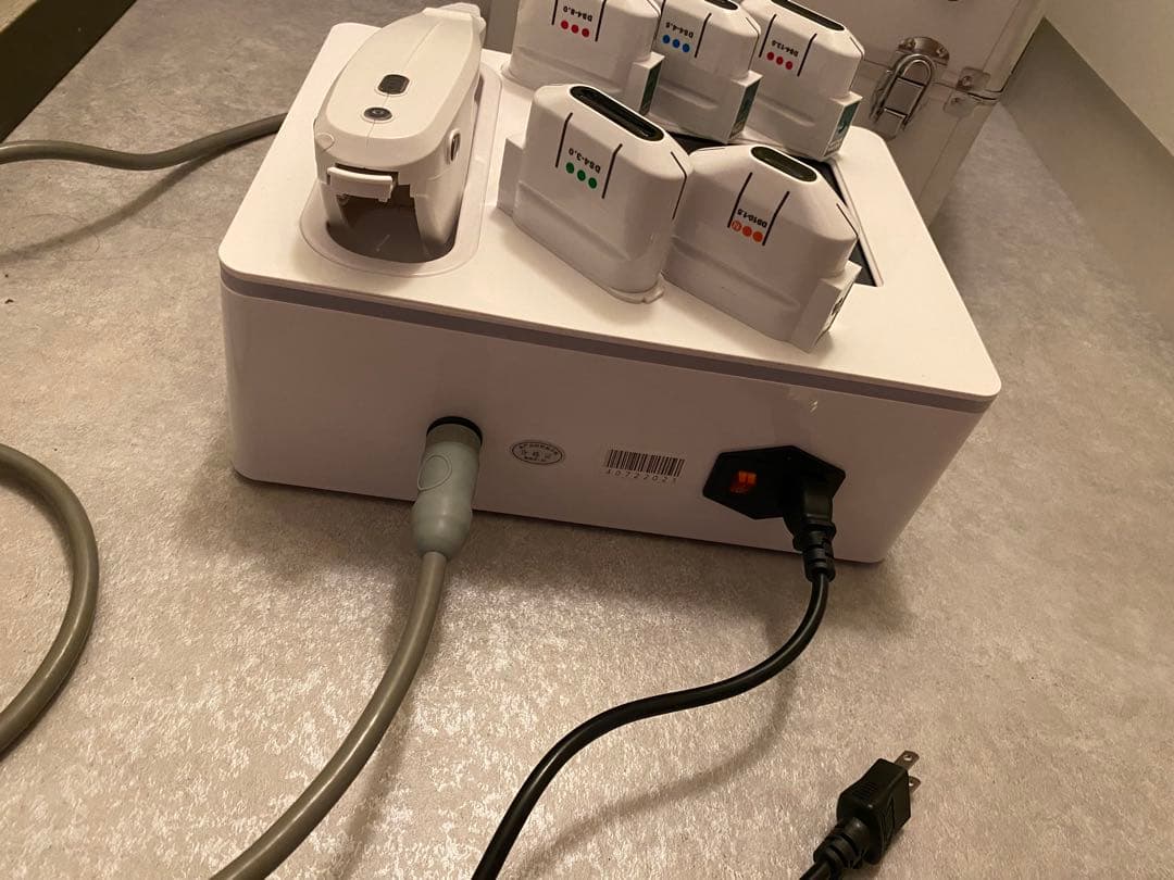 小顔リフトアップ 美顔器 フェイスケア機器