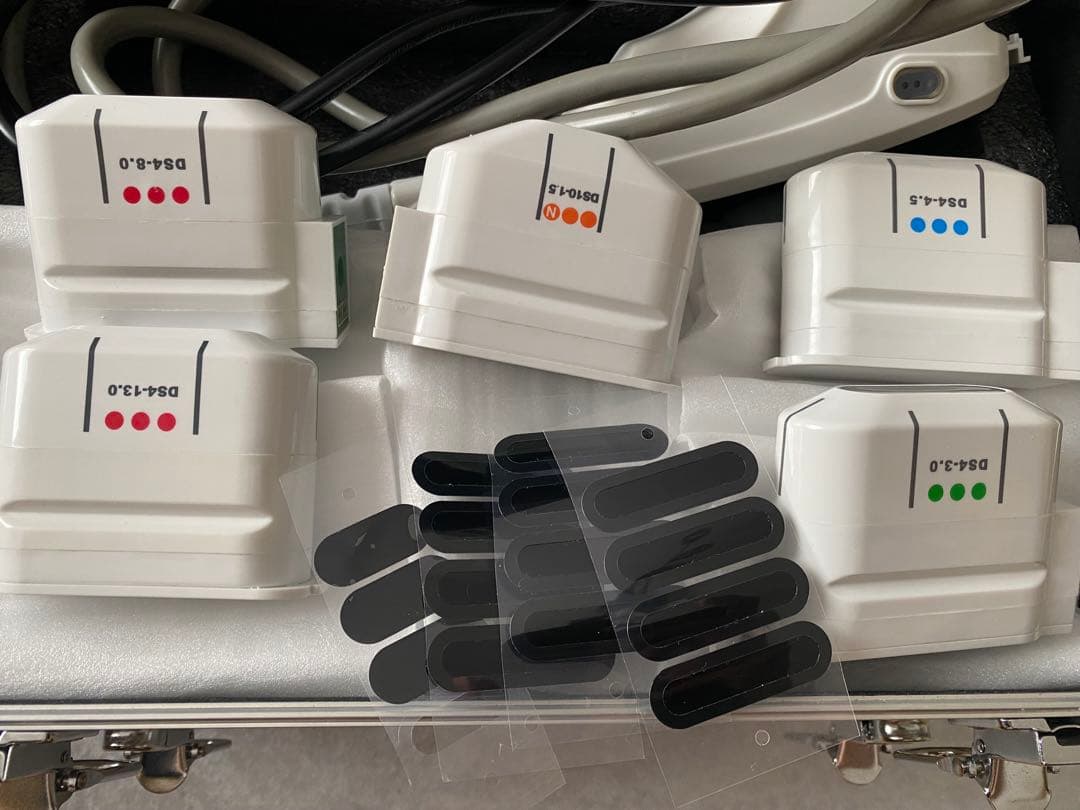 小顔リフトアップ 美顔器 フェイスケア機器