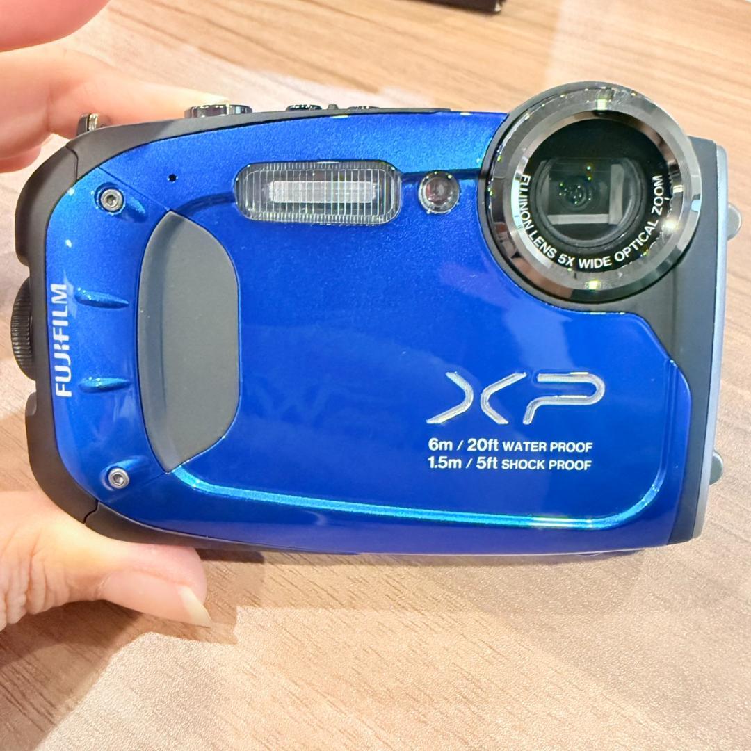 FUJIFILM FINEPIX XP60 防水・防塵デジタルカメラ コンパクト