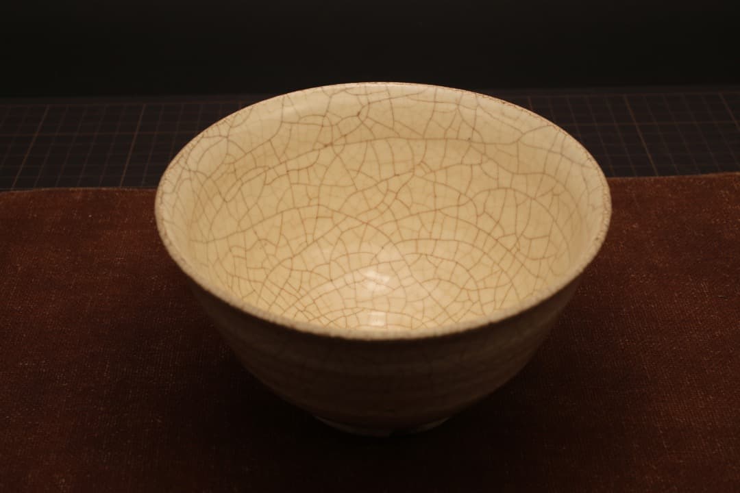 【即購入可】素晴らしい貫入模様／林淡幽五山窯茶碗／茶道／煎茶／茶器／骨董／古美術