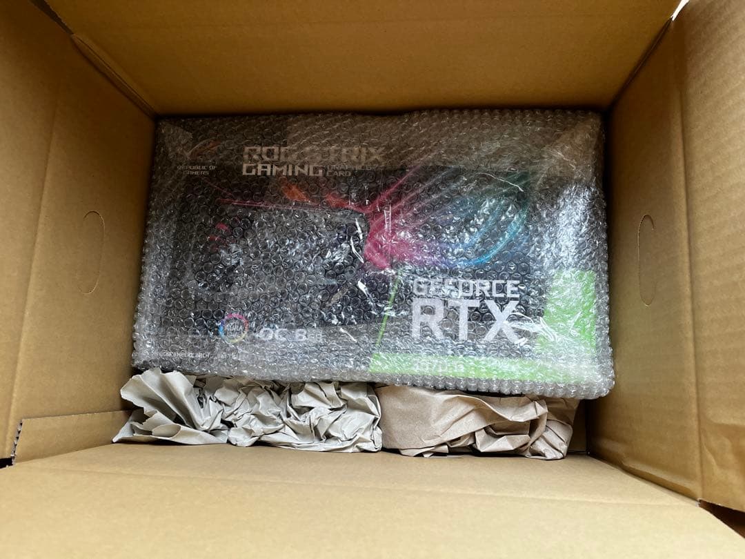 グラフィックボード・グラボ・ビデオカード ASUS ROG STRIX GeForce RTX 3070 Ti