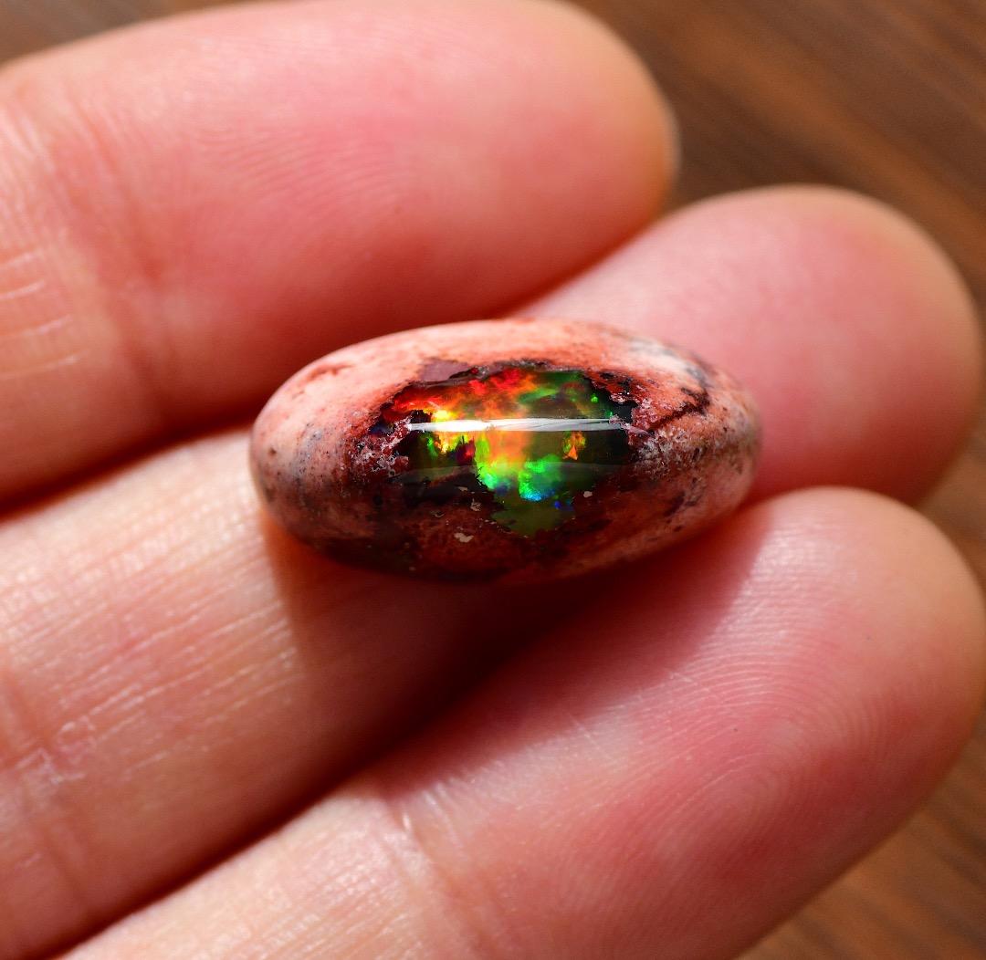 カンテラオパール（コントラルスタイプ）