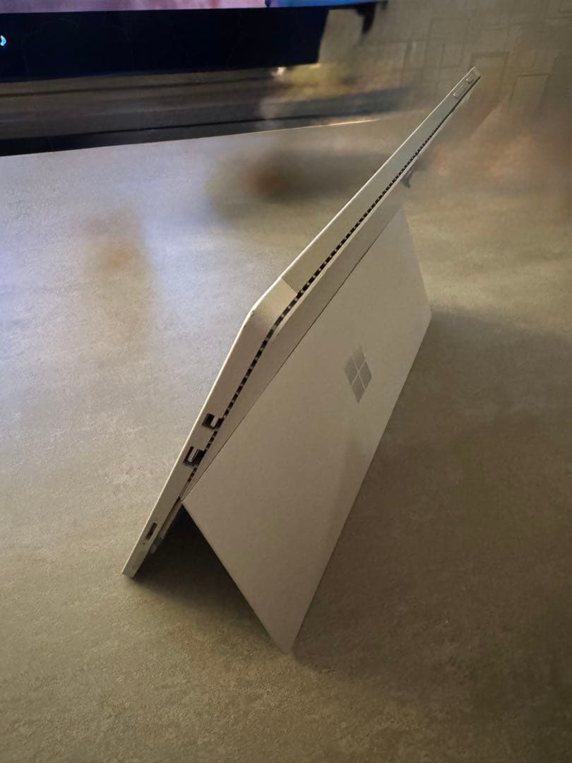 Surface Pro4 液晶パネル フレーム付き 割れなし ジャンク 部品取り