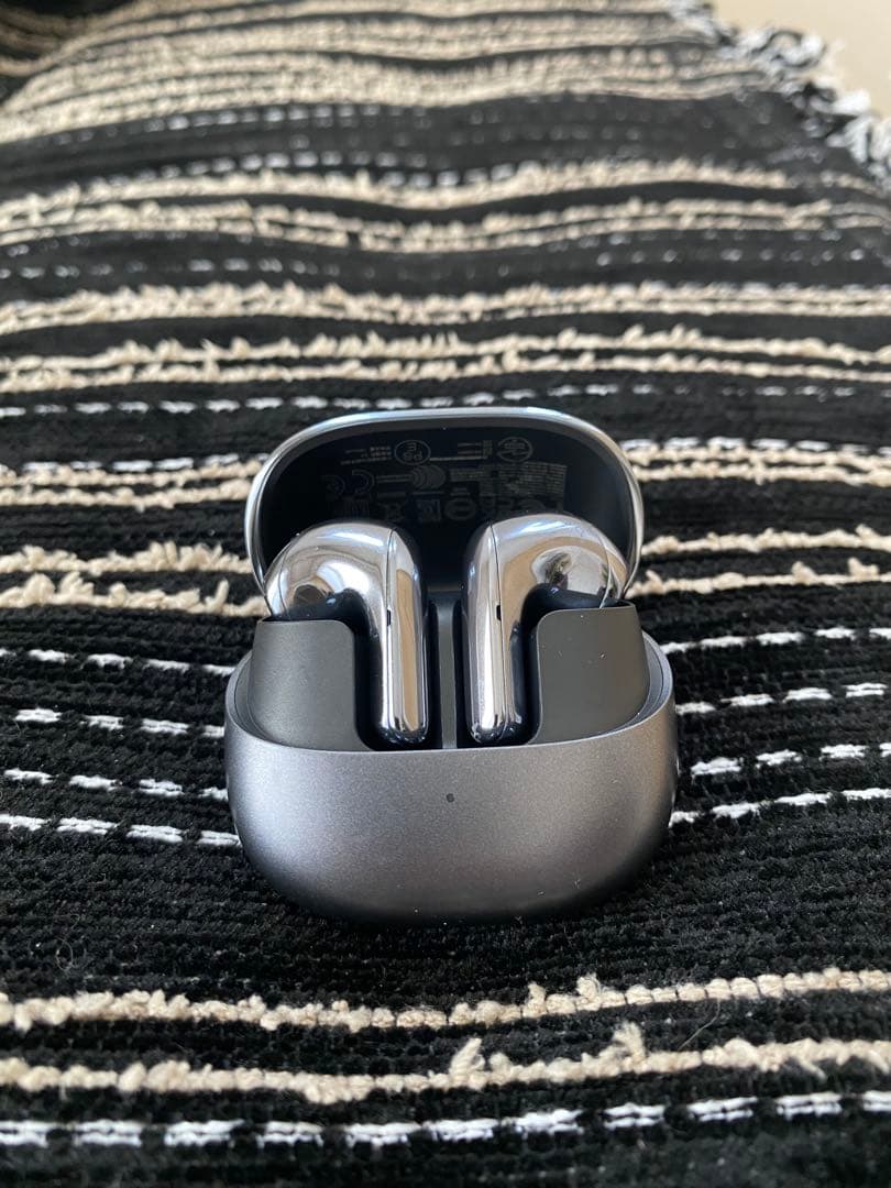 Xiaomi Buds 5 Harman ワイヤレスイヤホンケース グレー