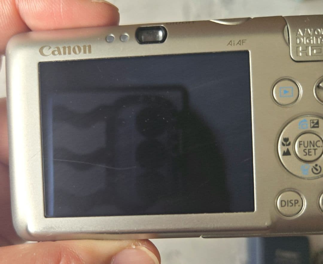 Canon IXY DIGITAL 210 IS シルバー 動作OK