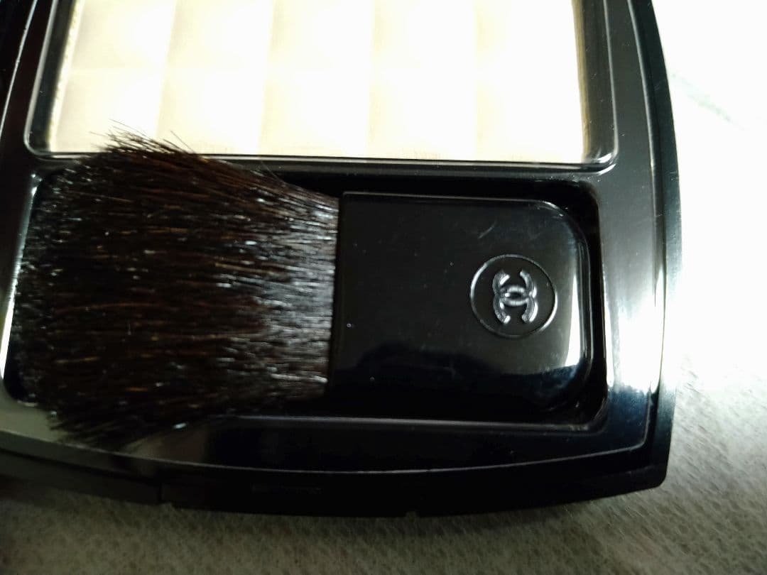 CHANEL IRRÉELLE BLUSH 90 フェイスパウダー新品