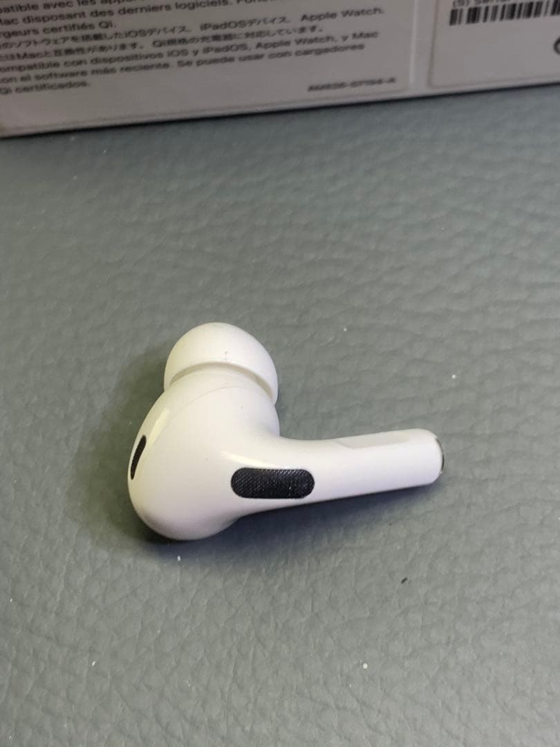Apple AirPods Pro イヤホン第2世代 右耳のみ純正品動作良好