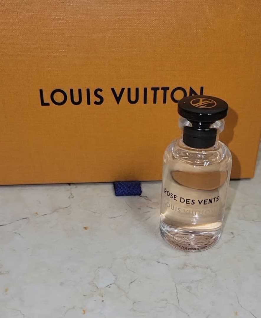 ルイヴィトン ローズ・デ・ヴァン オードゥ パルファン 10ml