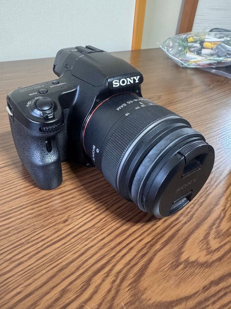 SONY α37 デジタル一眼レフカメラ 本体 レンズ2個セット 単焦点レンズ