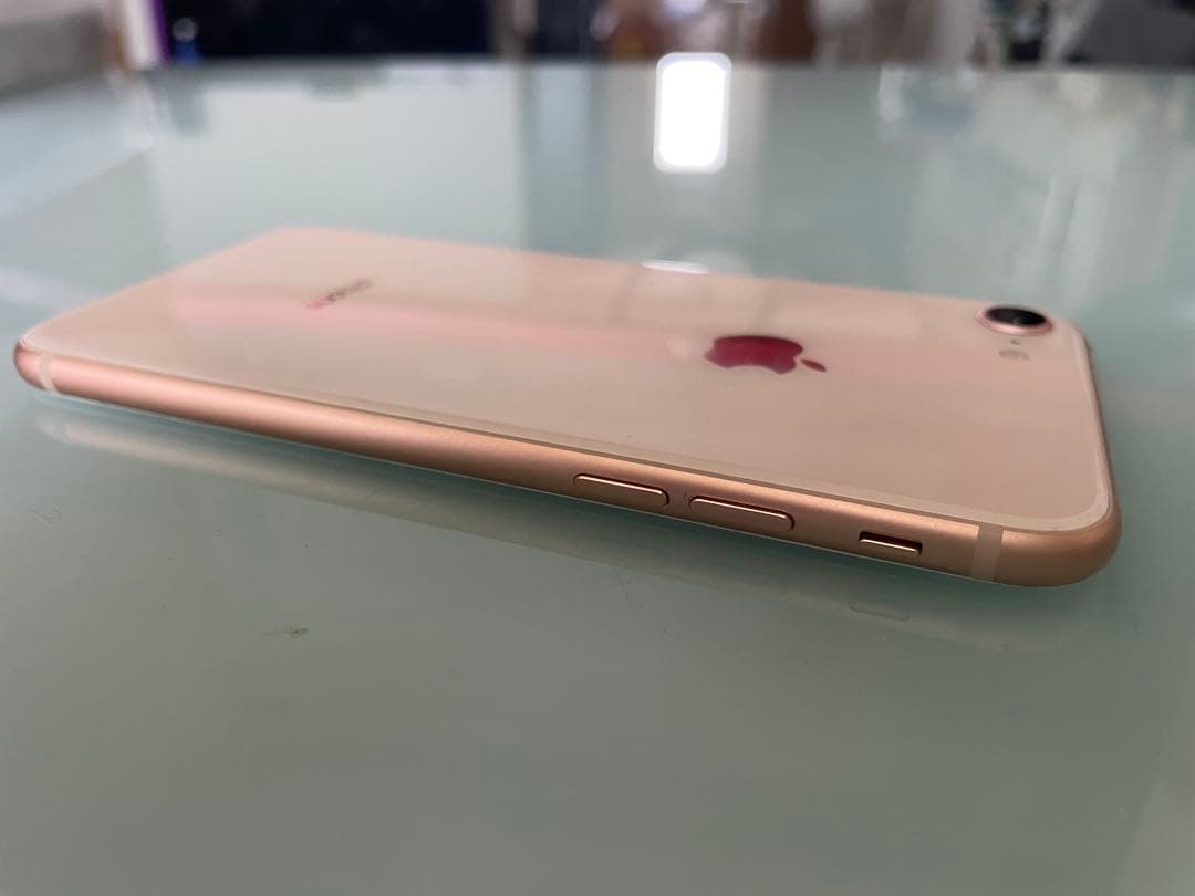 ⭐新品バッテリー付き！「iPhone 8」 64G本体 SIMフリー