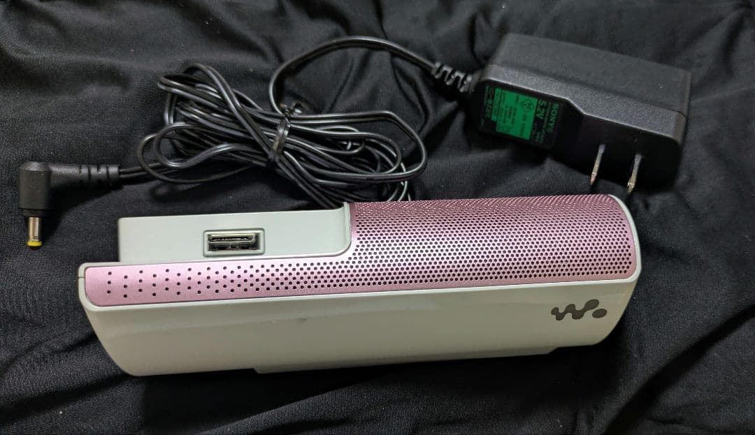 SONY ウォークマン ピンク 充電器スピーカー付き