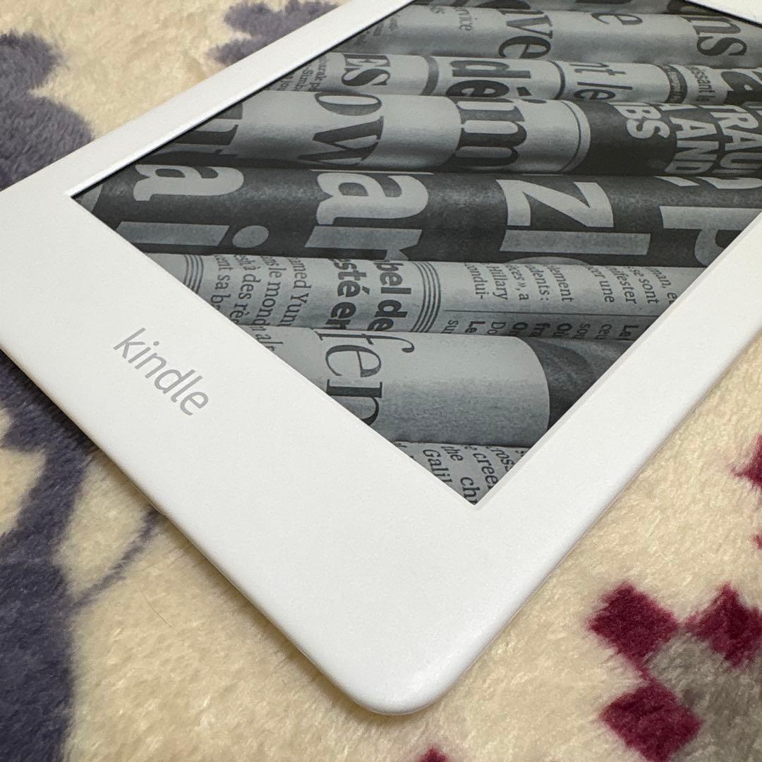 美品 Kindle 第10世代 広告なし 8GB 本体 J9G29R ホワイト