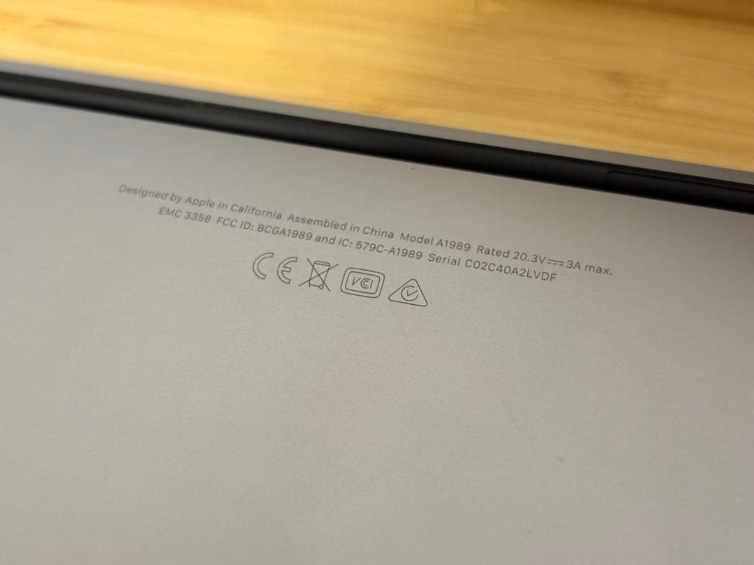 MacBook本体 MacBook Pro 2019 13inch Corei7 16gb 1tb